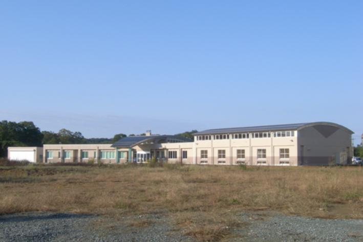 錦城学園 正面