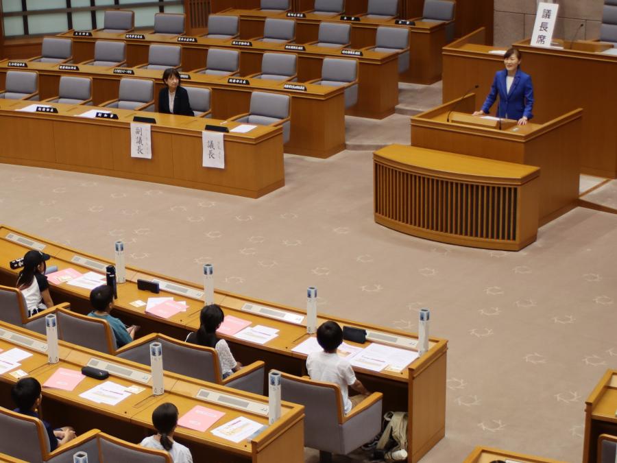 安居議長挨拶