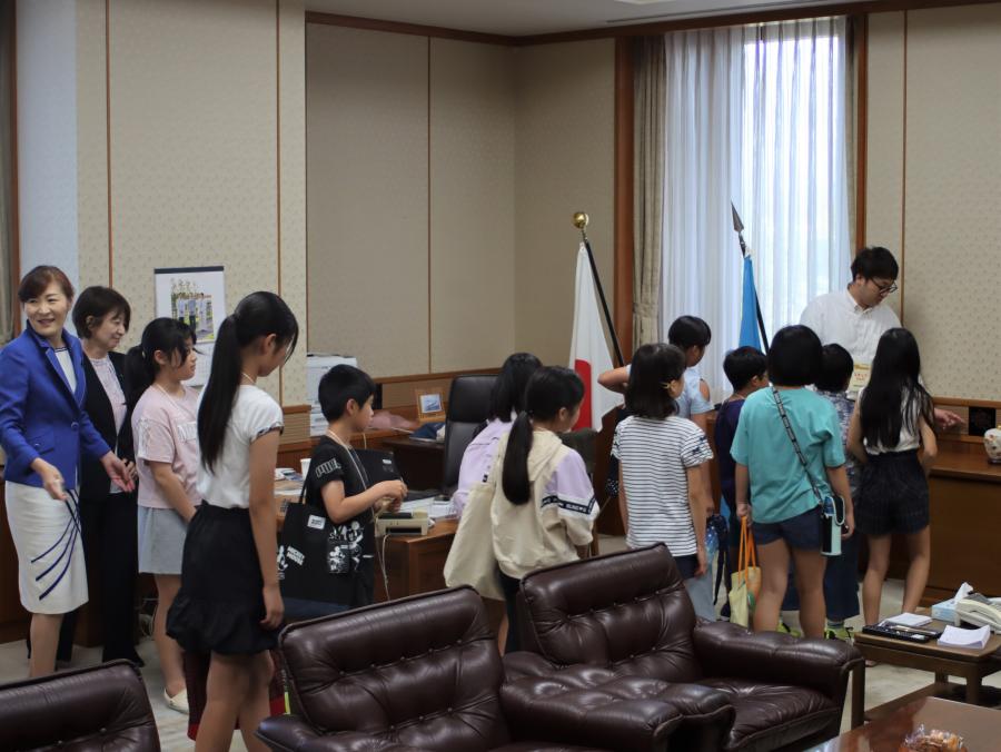 議長室の見学