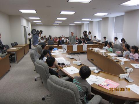 H27親子県議会＿イヌワシふれあいトーク