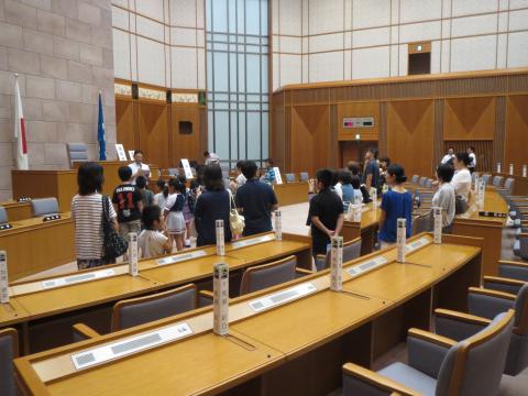 H27親子県議会＿議場見学