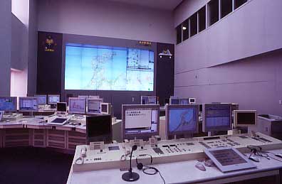通信司令室の画像