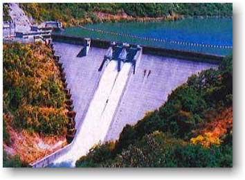 犀川ダムの全景写真