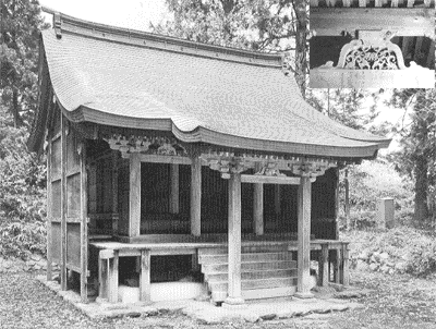 白山神社本殿