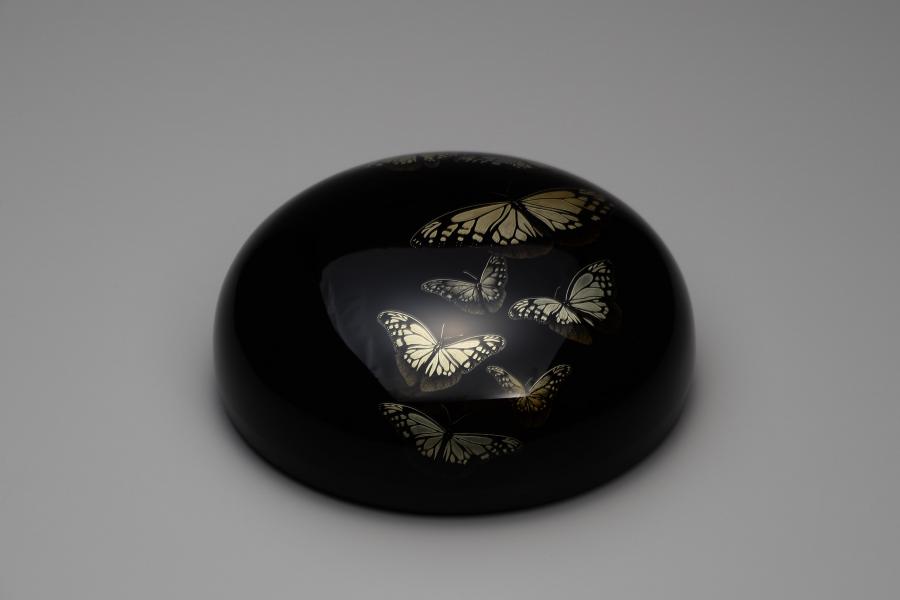 沈金菓子器「渡り」