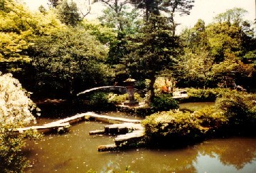 尾山神社庭園  旧金谷御殿庭園