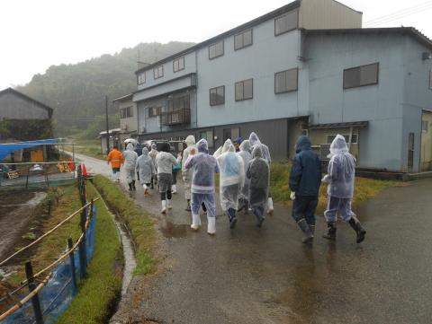 小牧壮年団里山に移動