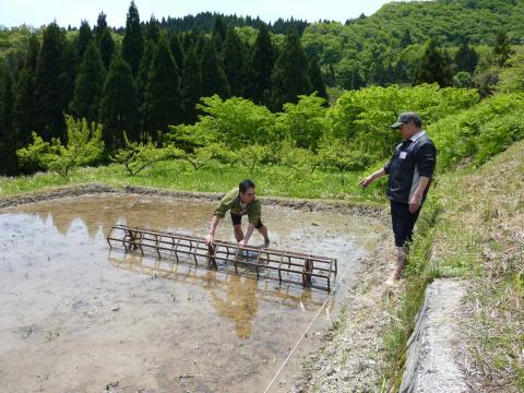 吉ヶ池集落作業の様子2