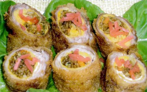 トン（豚）オムソバ棒