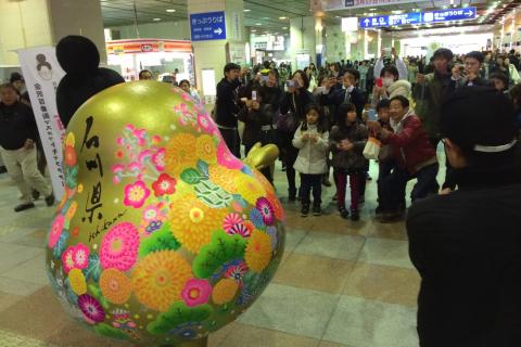 イベント会場横にて